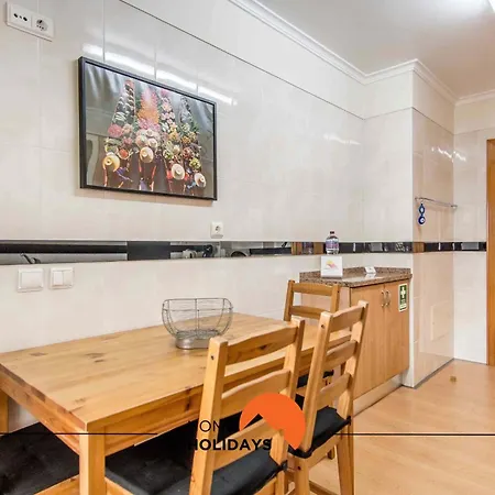 #032 T2 Idalia By Holidays *